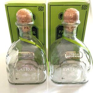 2 PATRON SILVER TEQUILA BOTTLES, GLASS 750 ML WITH BOXES DIY